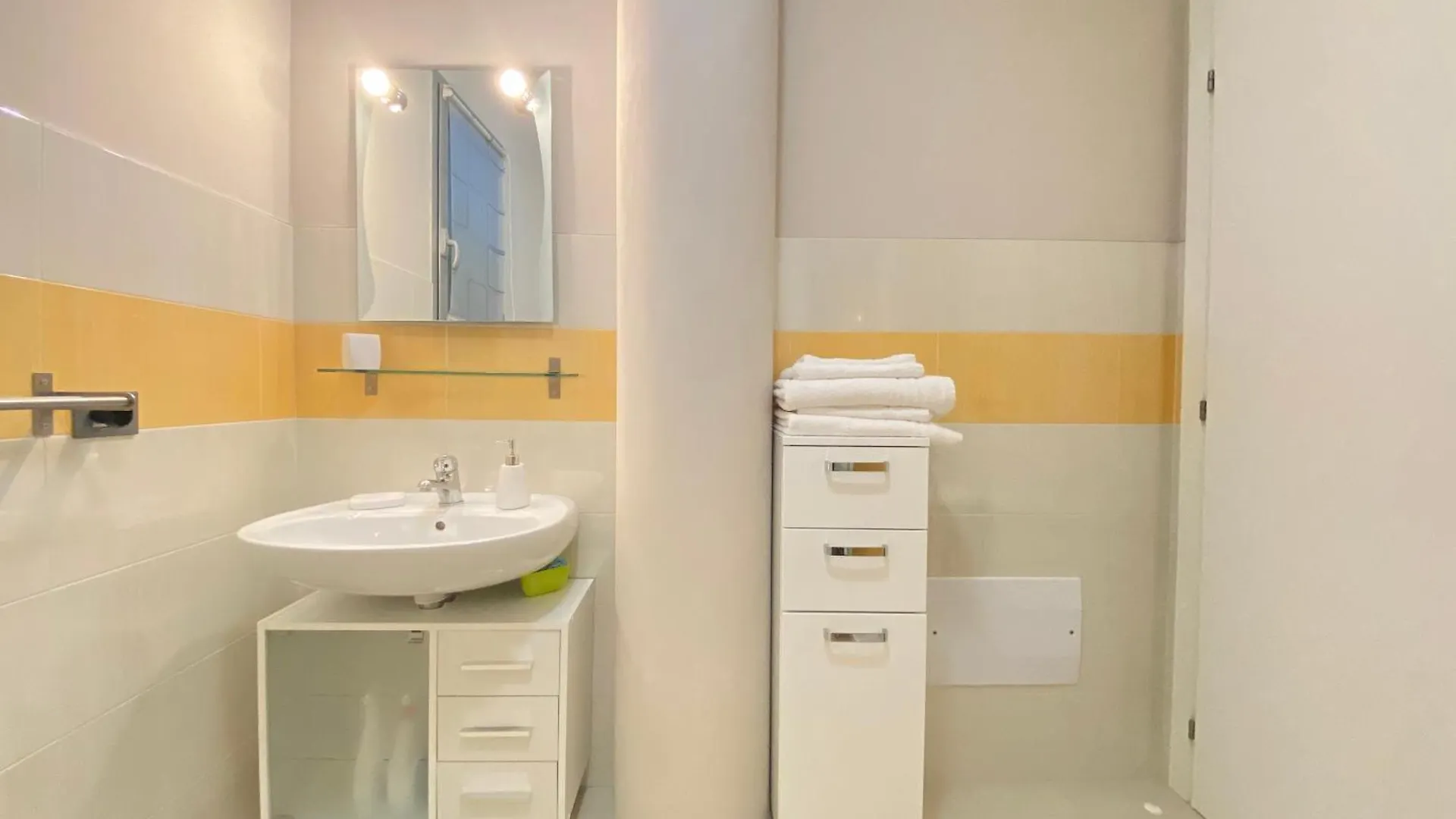 M.D.A. Apartment Toscolano Maderno Italy