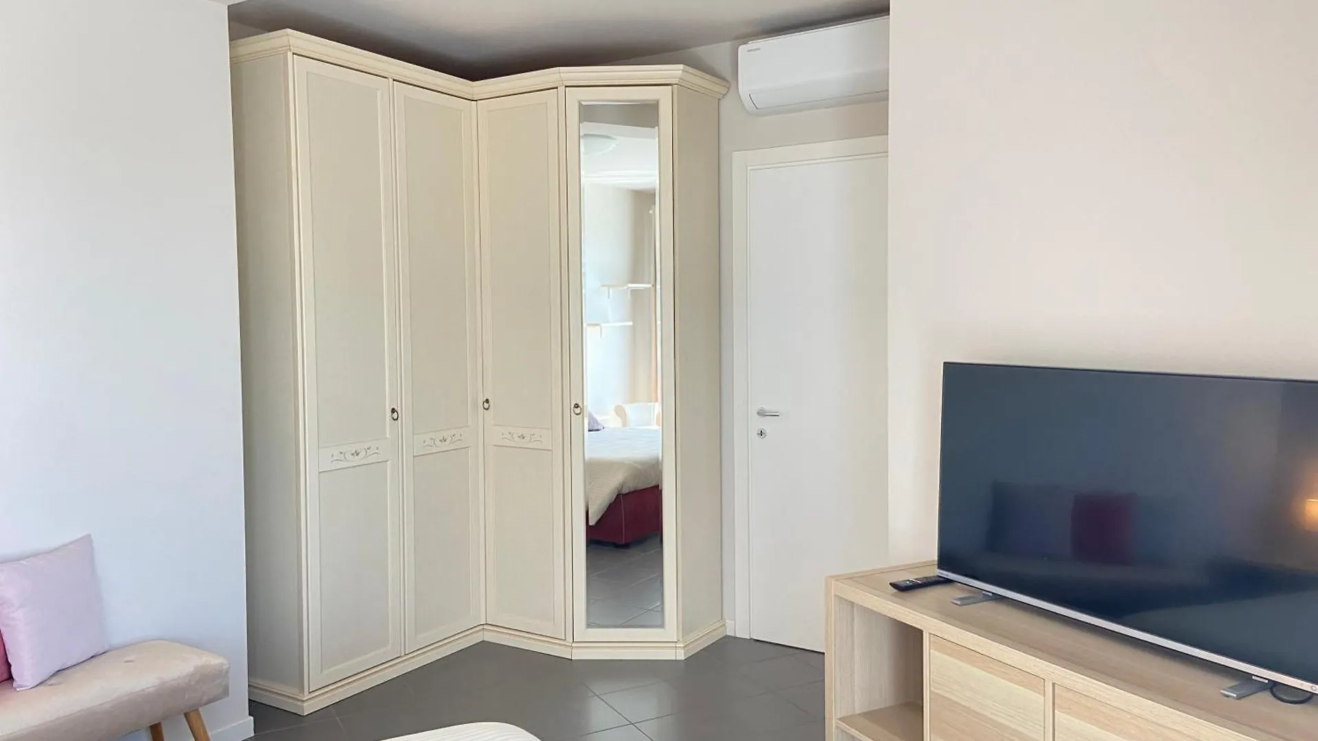 M.D.A. Apartment Toscolano Maderno 0*,